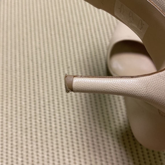 Aldo heels, size 6, color bone - Picture 4 of 4